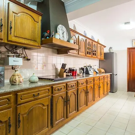 Quarto, com casa de banho privado e pequeno almoço *
