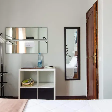 Casa de Férias Quarto, com casa de banho privado e pequeno almoço *